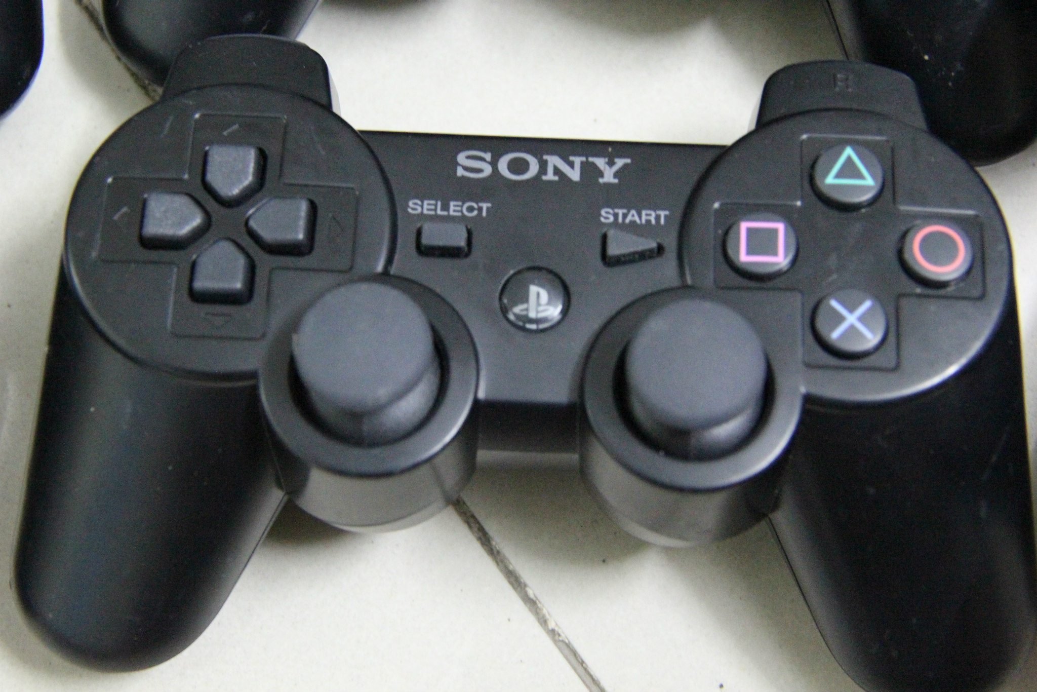 tay cầm chơi game iphone 2.jpg